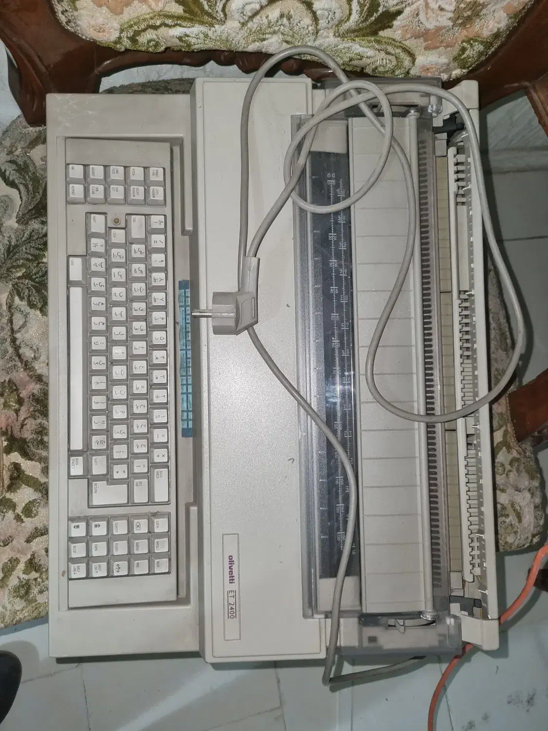 دستگاه تایپ اولیویتی|کلکسیون اشیاء عتیقه|تهران, حافظیه|دیوار