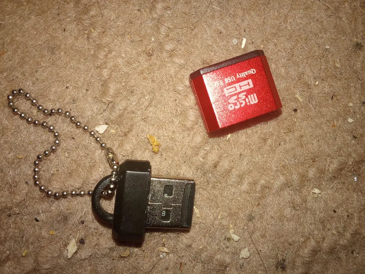 رم ریدر.رم۸گیگ|لوازم جانبی موبایل و تبلت|فولادشهر, B2|دیوار