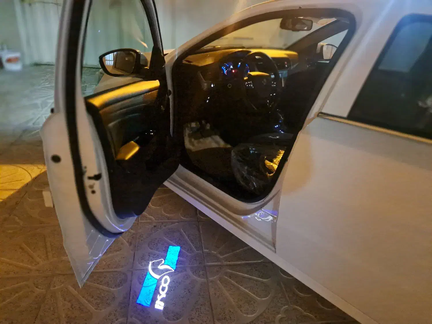 فروش خودرو|خودرو سواری و وانت|بروجرد, |دیوار