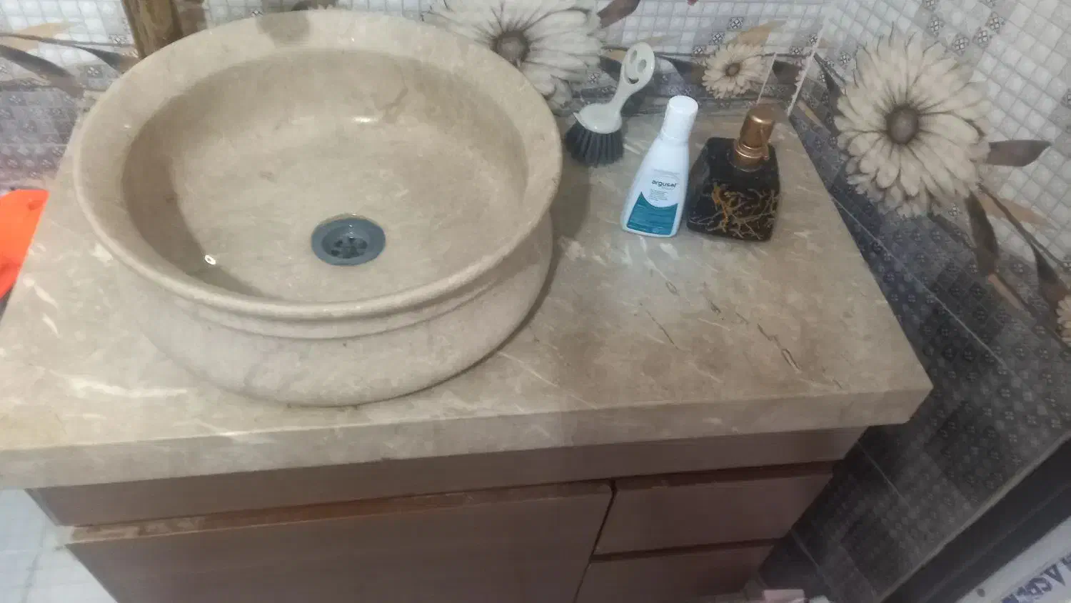 فروش روشویی کابینتی با کاسه سنگی|لوازم سرویس بهداشتی|کرمانشاه, |دیوار