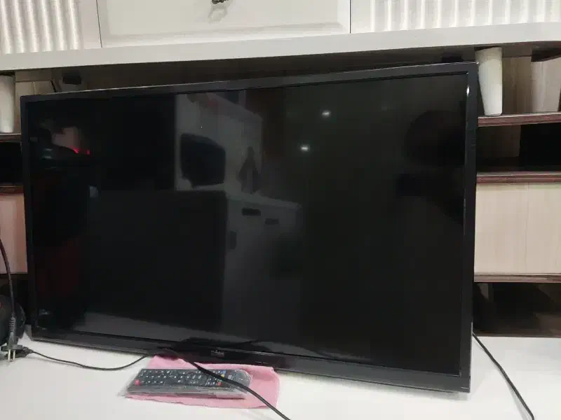 تلویزیون37اینج ال ای دی مارشال|تلویزیون و پروژکتور|مهاباد (آذربایجان غربی), |دیوار