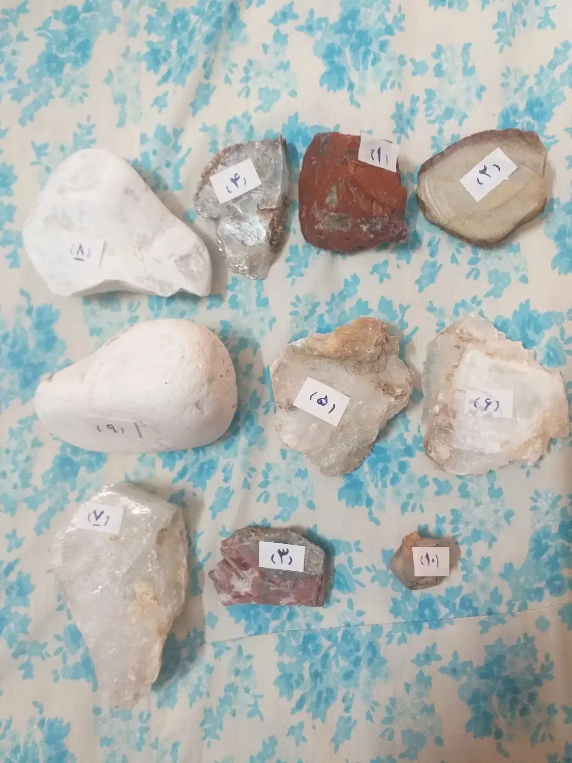 تعدادی سنگ نیمه قیمتی|بدلیجات|نیشابور, شهرک جانبازان|دیوار