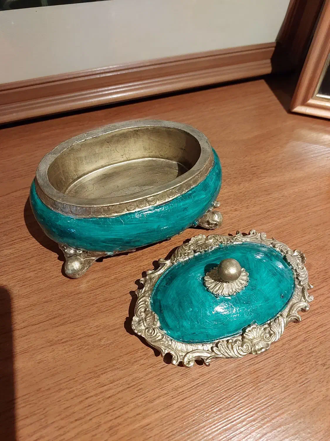 جای جواهری|جواهرات|گرگان, |دیوار