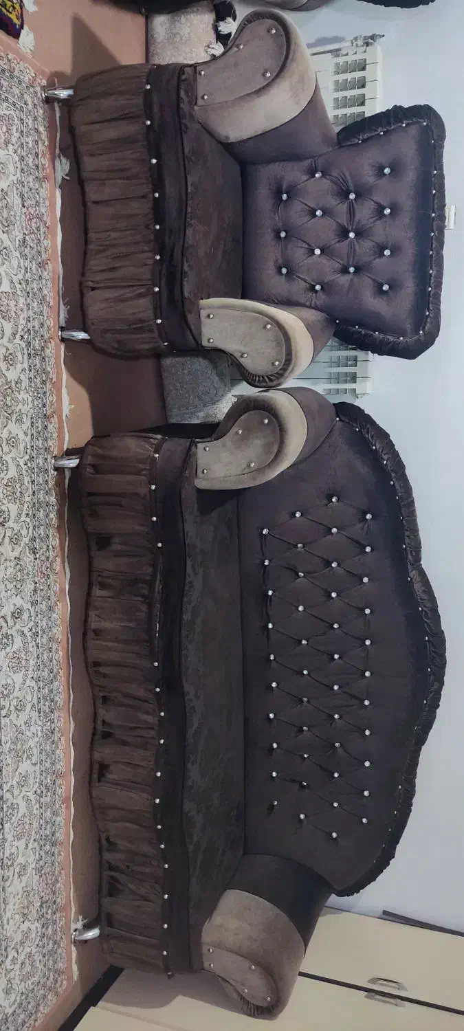 مبل راحتی با کیفیت در حد نو سالم سالم سالم|مبلمان خانگی و میز عسلی|تبریز, |دیوار