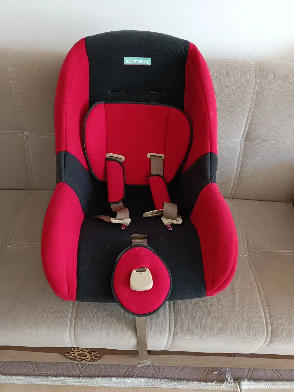 صندلی کودک|تخت و صندلی بچه|اشنویه, |دیوار