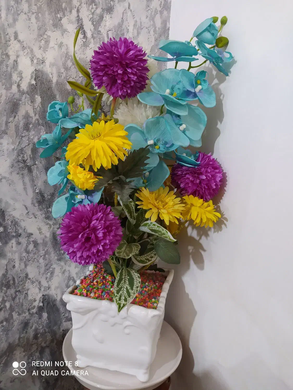 گل مصنوعی زیبا با گلدان|گل مصنوعی|امیدیه, |دیوار