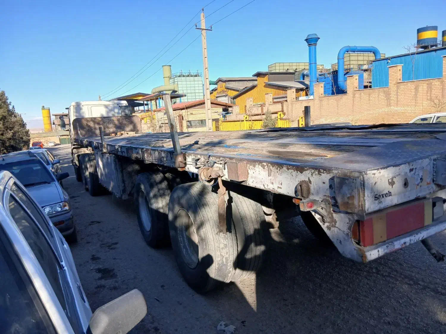 کفی|خودرو سنگین|اسفرورین, |دیوار