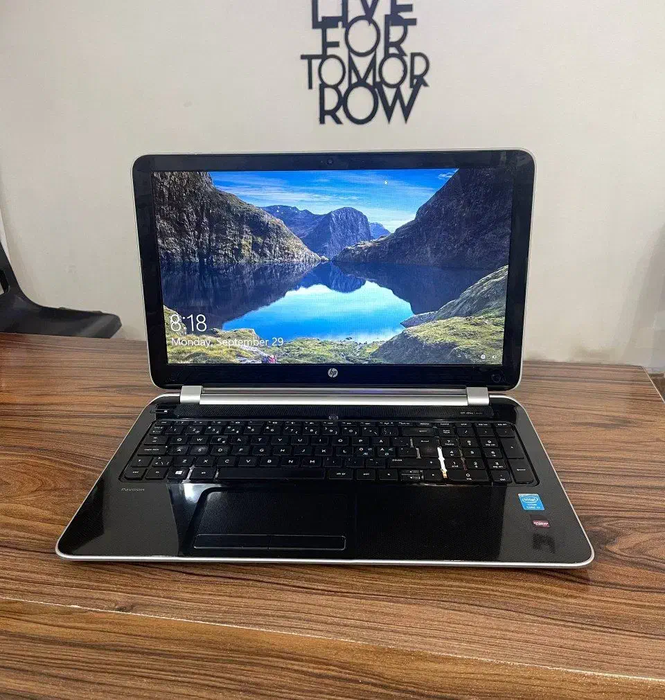 HP pavilion 15|رایانه همراه|سیاهکل, |دیوار