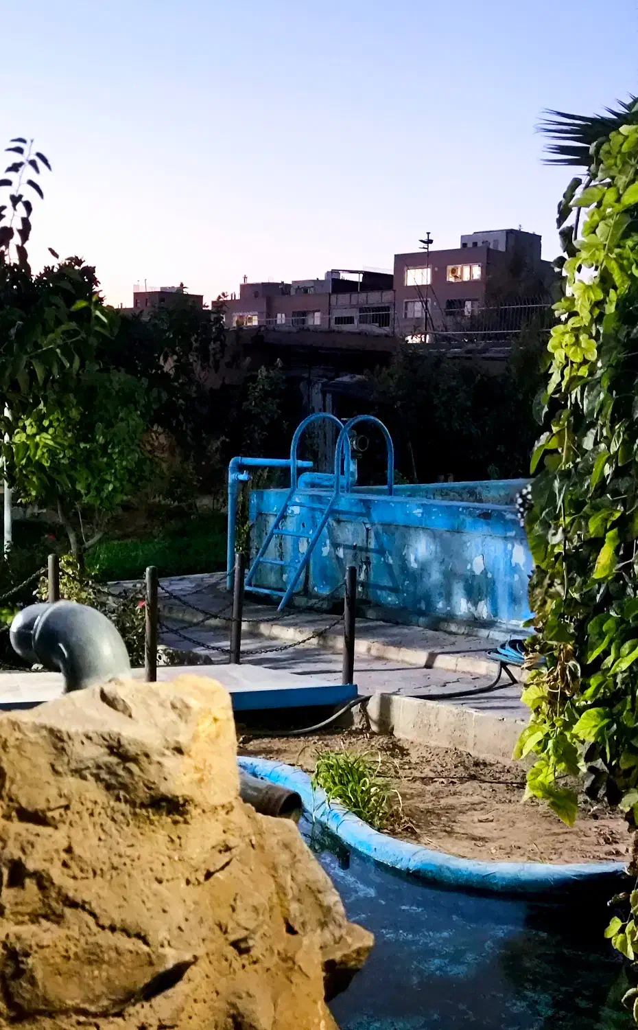 اجاره باغ و ویلا|اجارهٔ کوتاهمدت ویلا و باغ|ابریشم, |دیوار