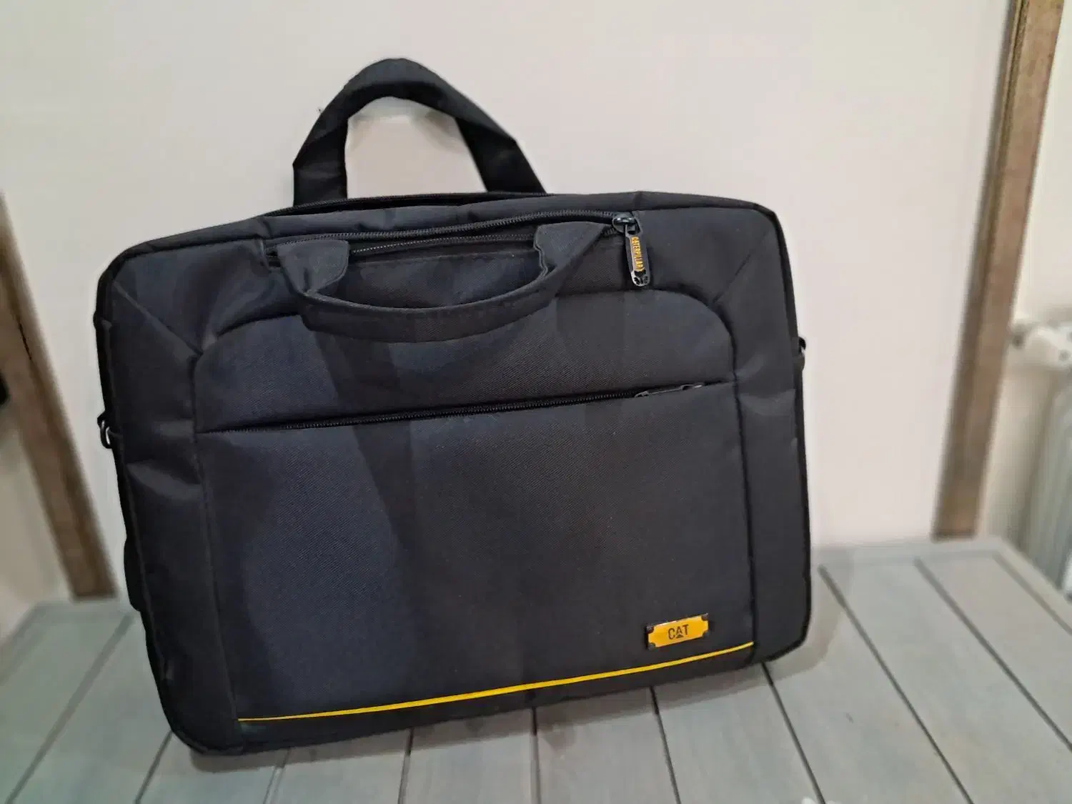 کیف لپ تاپ|کیف، کفش، کمربند|رودهن, |دیوار