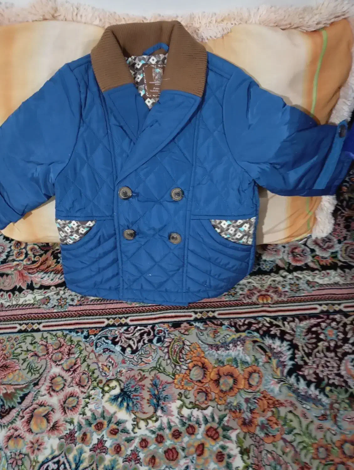 کاپشن بچگانه|کفش و لباس بچه|فیروزآباد (فارس), |دیوار