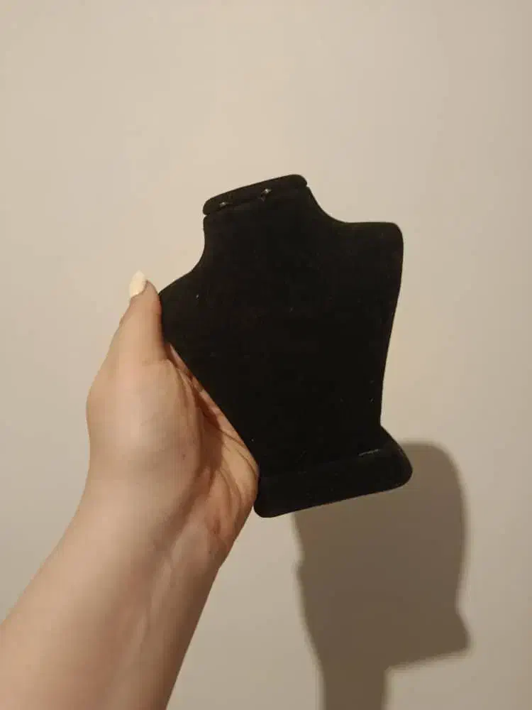 استند زیور آلات|بدلیجات|شیراز, سینما سعدی|دیوار