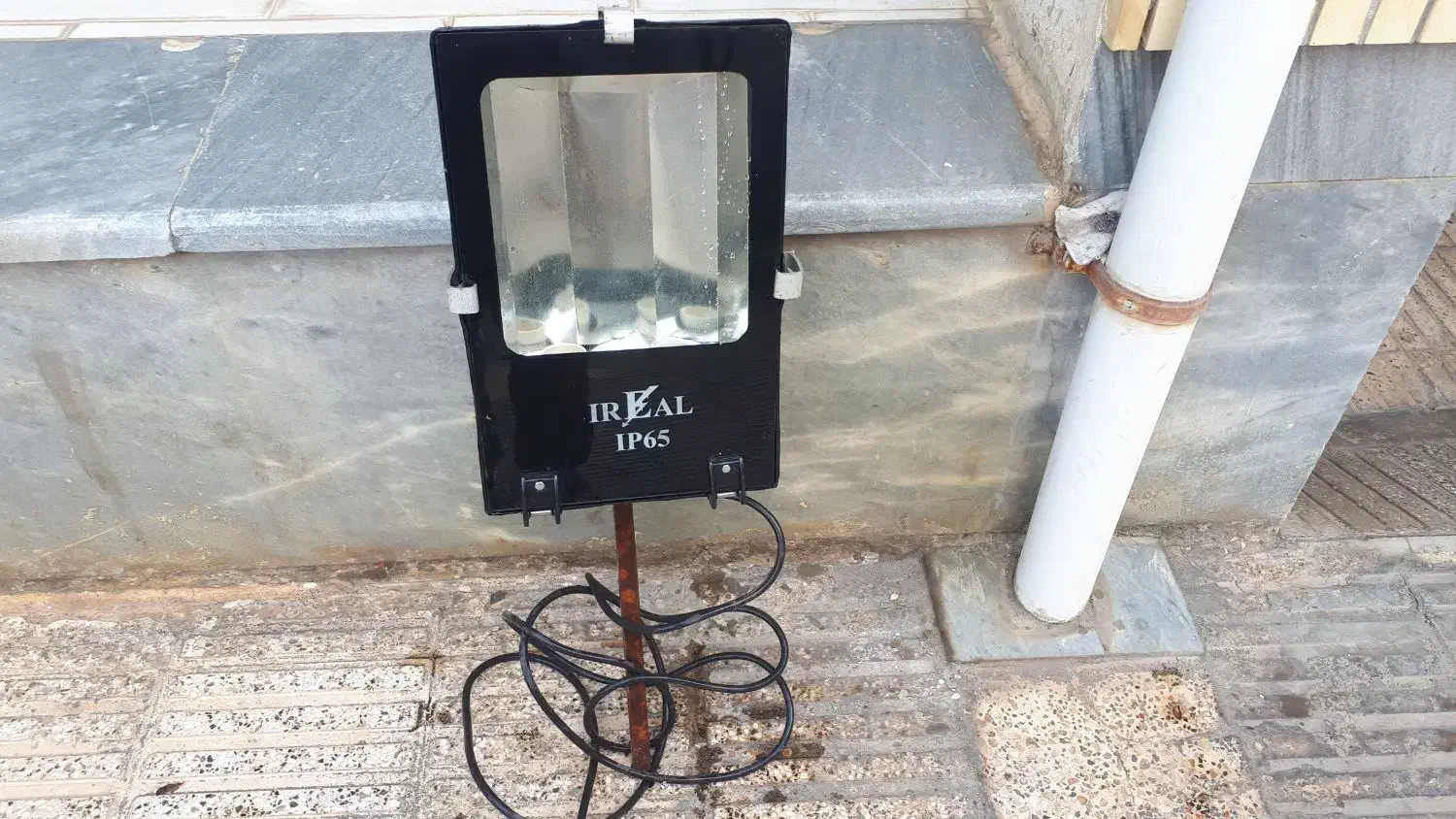 پرژکتور|لامپ و چراغ|گنبد کاووس, |دیوار