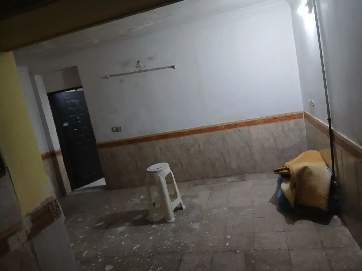 خونه تک برگ سند رسالت ۱۳۶|فروش خانه و ویلا|مشهد, همت آباد|دیوار