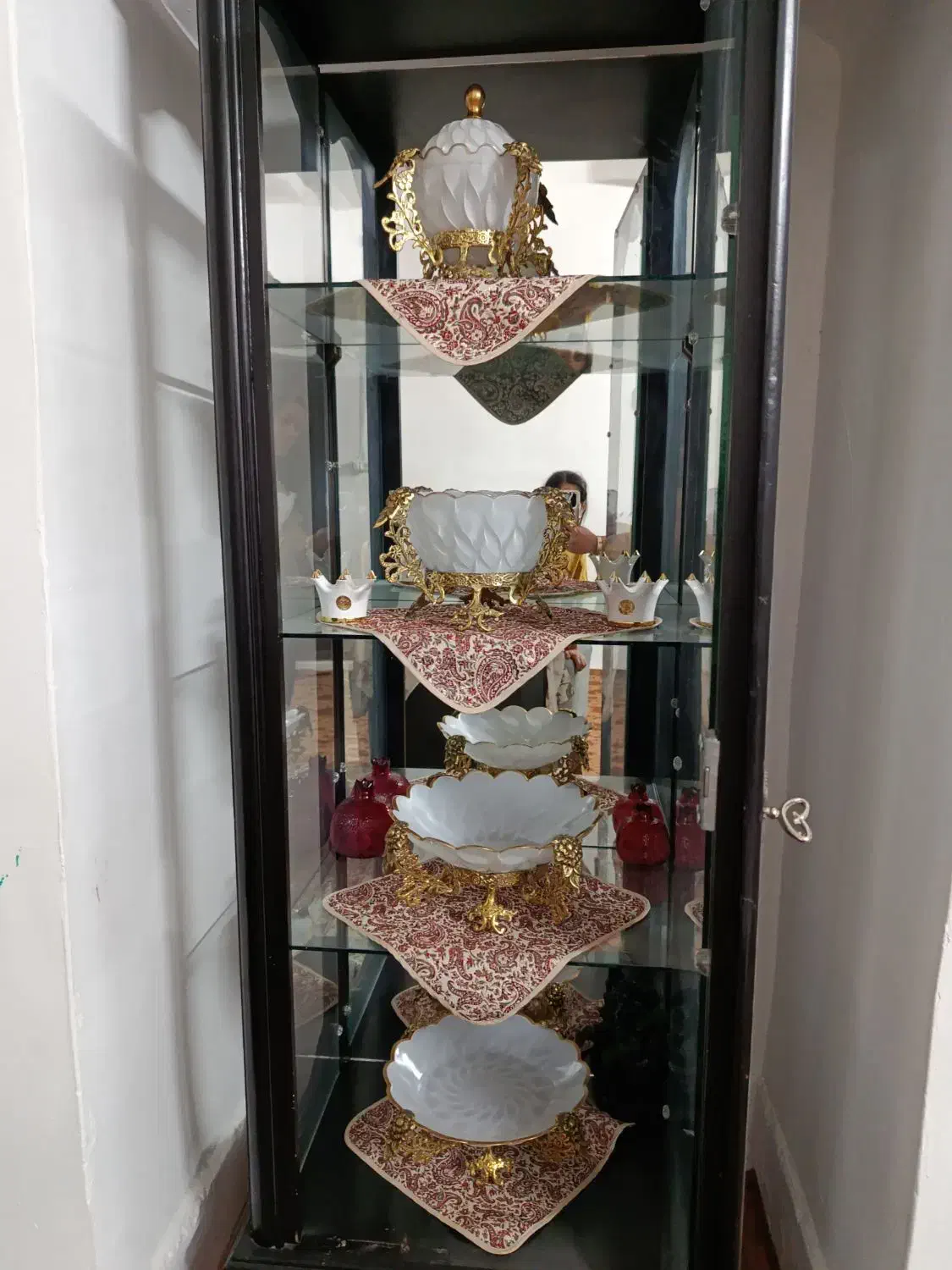 چهار تیکه ظرف دکوری برنز|ظروف سرو و پذیرایی|قم, بلوار امین و ساحلی|دیوار