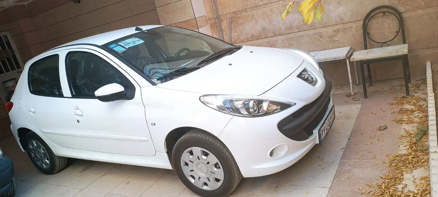 پژو ۲۰۷ سقف فلز دنده‌ای|خودرو سواری و وانت|کرمانشاه, |دیوار