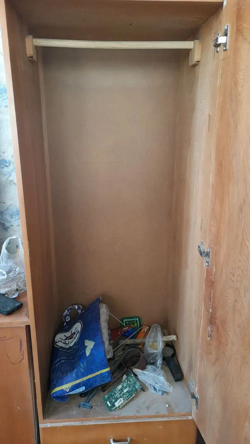 دوعدد کمد چوبی معاوضه با کفتر خوب|جاکفشی، کمد، دراور|شیراز, اصلاح‌نژاد|دیوار