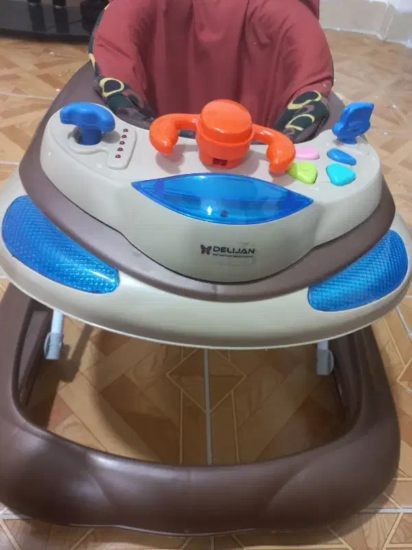 روروک بچه|اسباب و اثاث بچه|ملایر, |دیوار