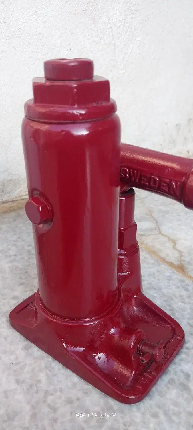 جک روغنی سوئدی|ابزارآلات|فردوس (خراسان), |دیوار