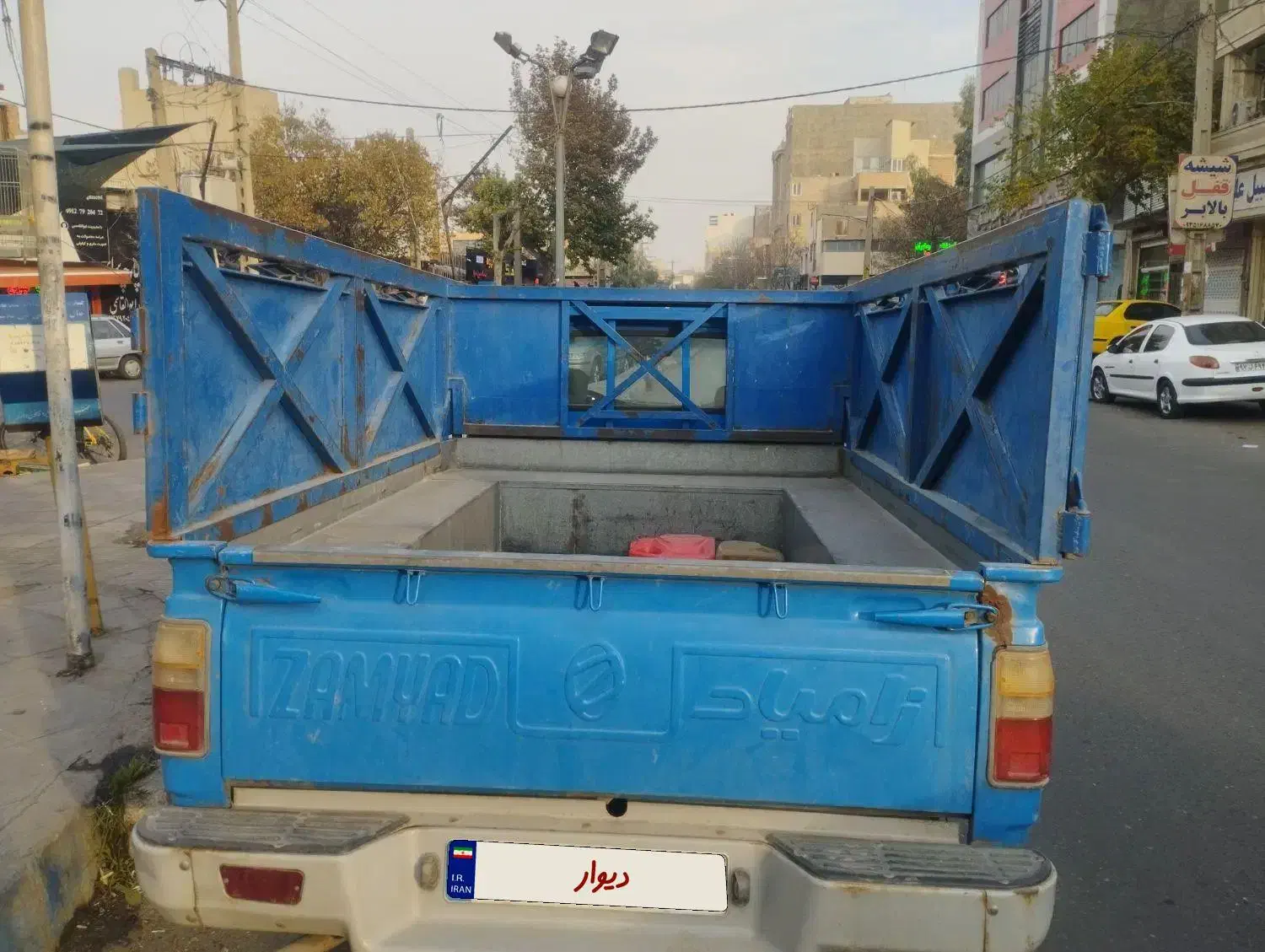 نیسان 98|خودرو سواری و وانت|پاکدشت, پاکدشت (مامازند)|دیوار