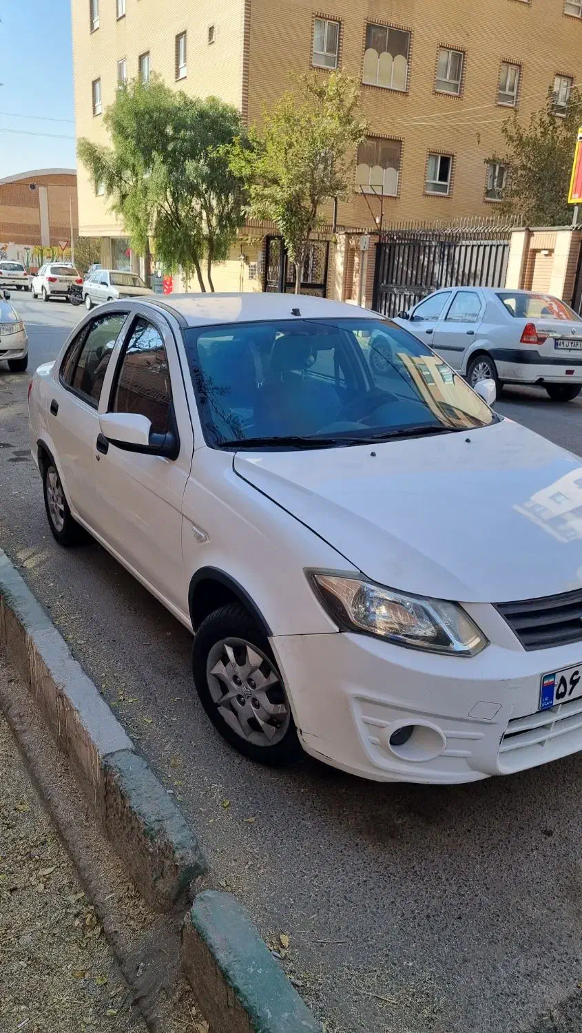 ساینا مدل۹۹|خودرو سواری و وانت|قم, پردیسان|دیوار