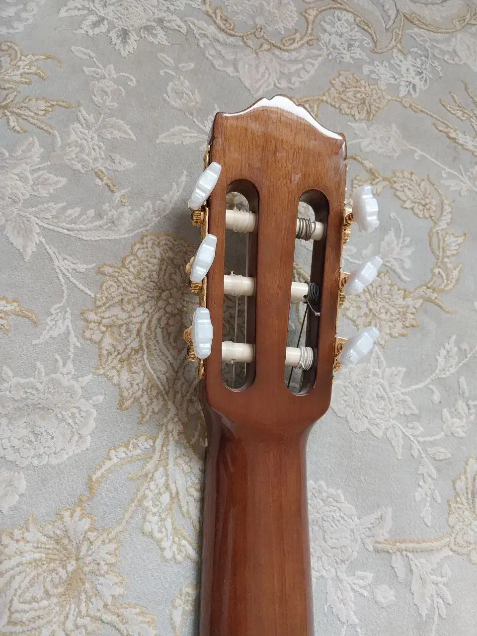 یاماها c80|گیتار، بیس، امپلیفایر|گنبد کاووس, |دیوار