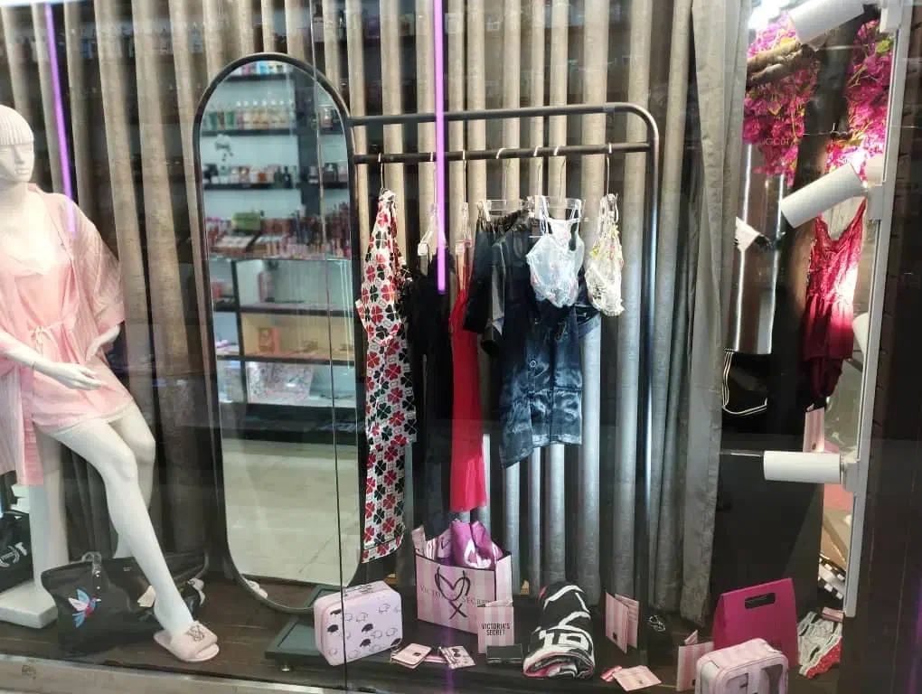 استخدام فروشنده|استخدام بازاریابی و فروش|تهران, باغ فیض|دیوار