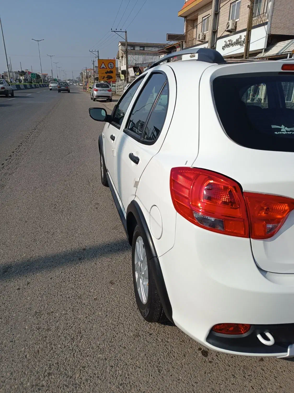 کوییک آر سفید مشکی درجه یک ۱۴۰۱|خودرو سواری و وانت|لنگرود, |دیوار