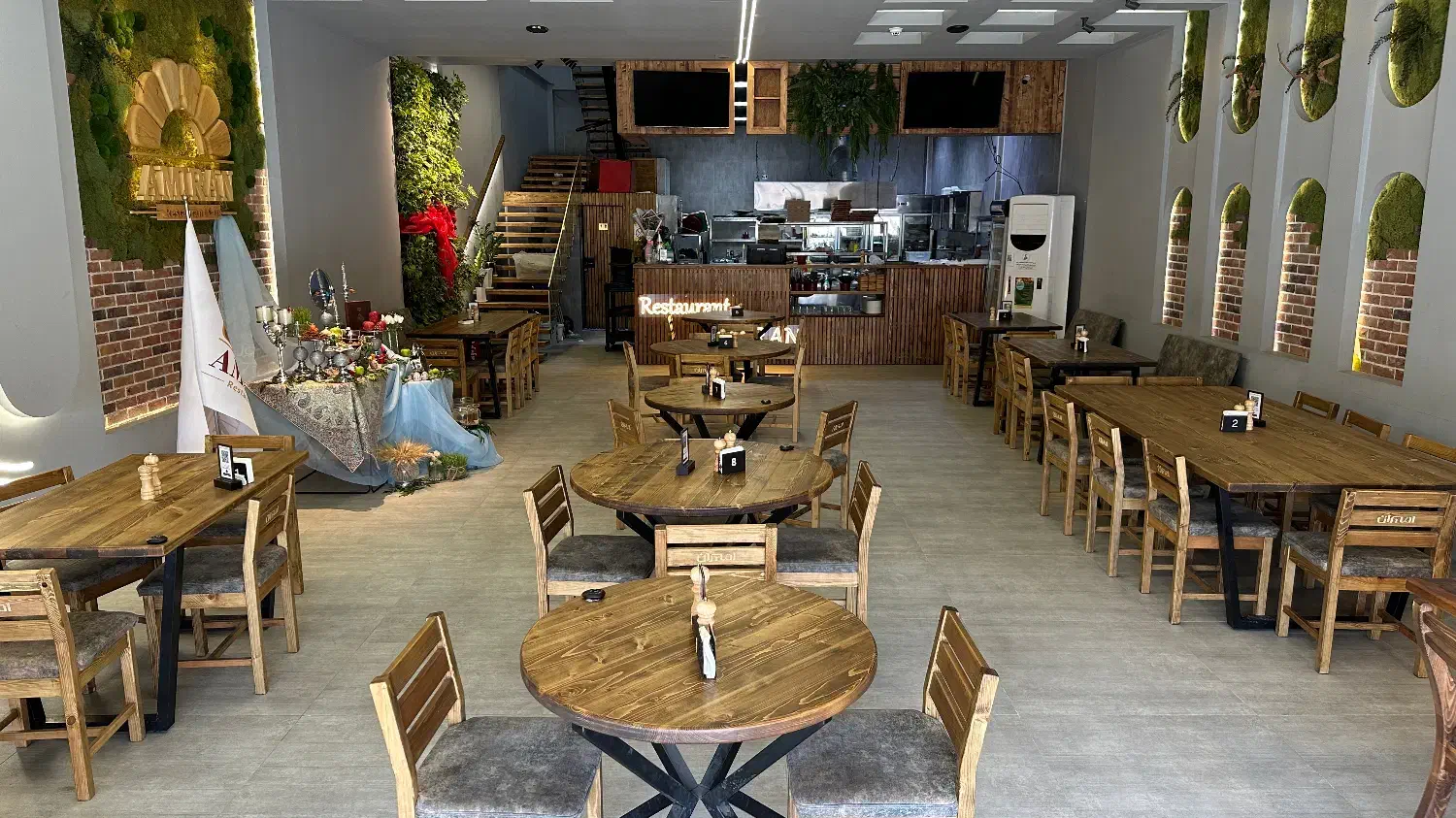 گریل کار آقا|استخدام خدمات فروشگاه و رستوران|برازجان, |دیوار