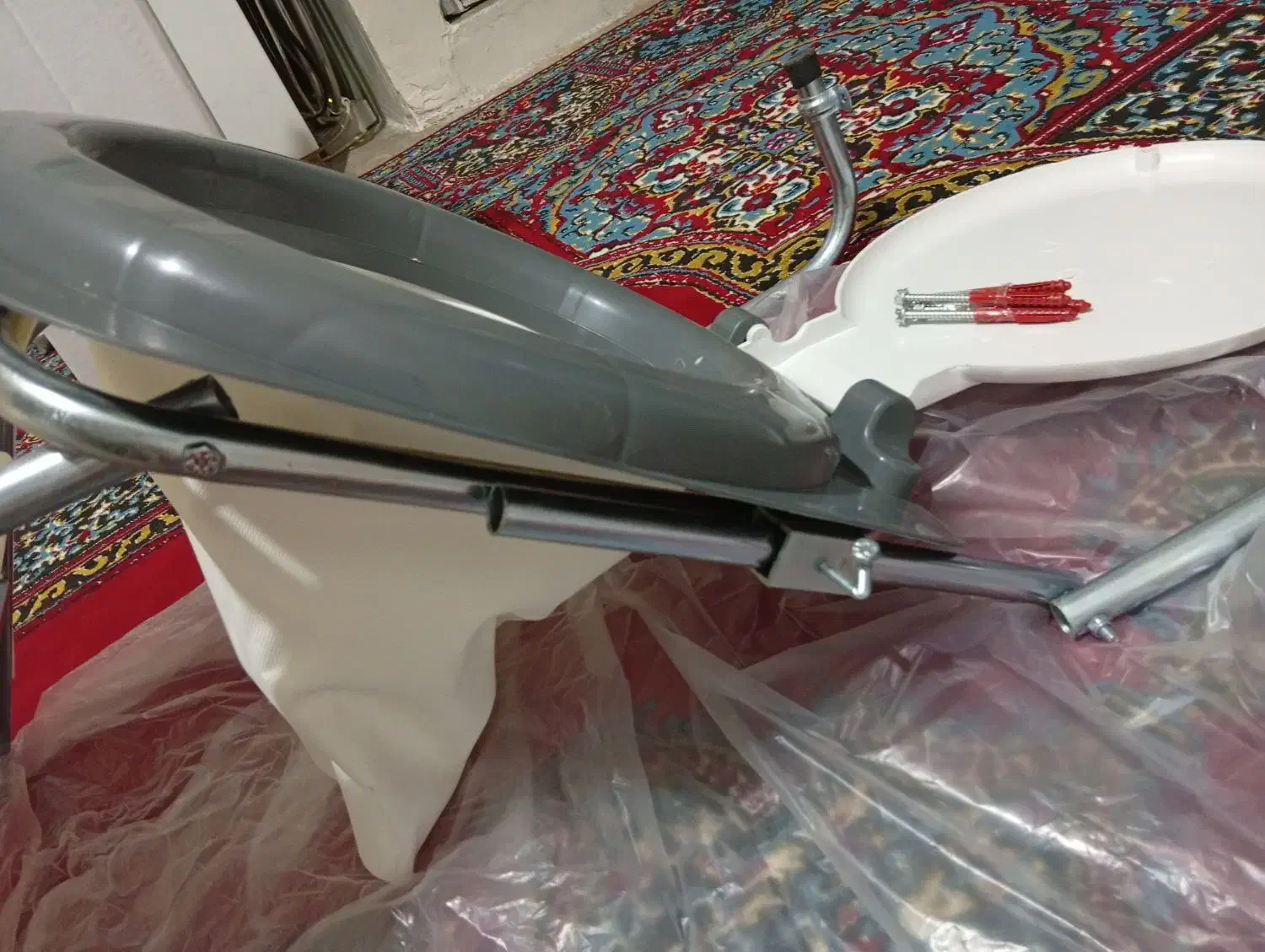 توالت  دیواری|لوازم سرویس بهداشتی|خرم‌آباد, |دیوار