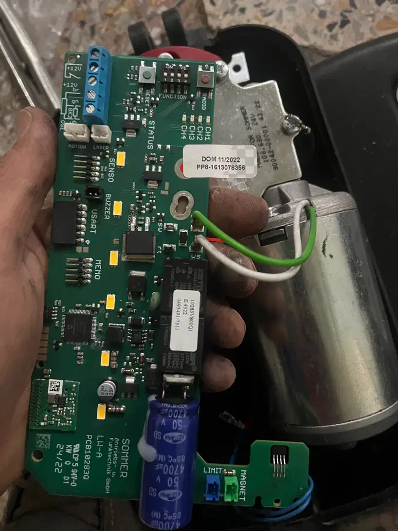 تعمیرات تخصصی دربهای اتوماتیک‌|خدمات پیشه و مهارت|نجف‌آباد, ویلاشهر|دیوار