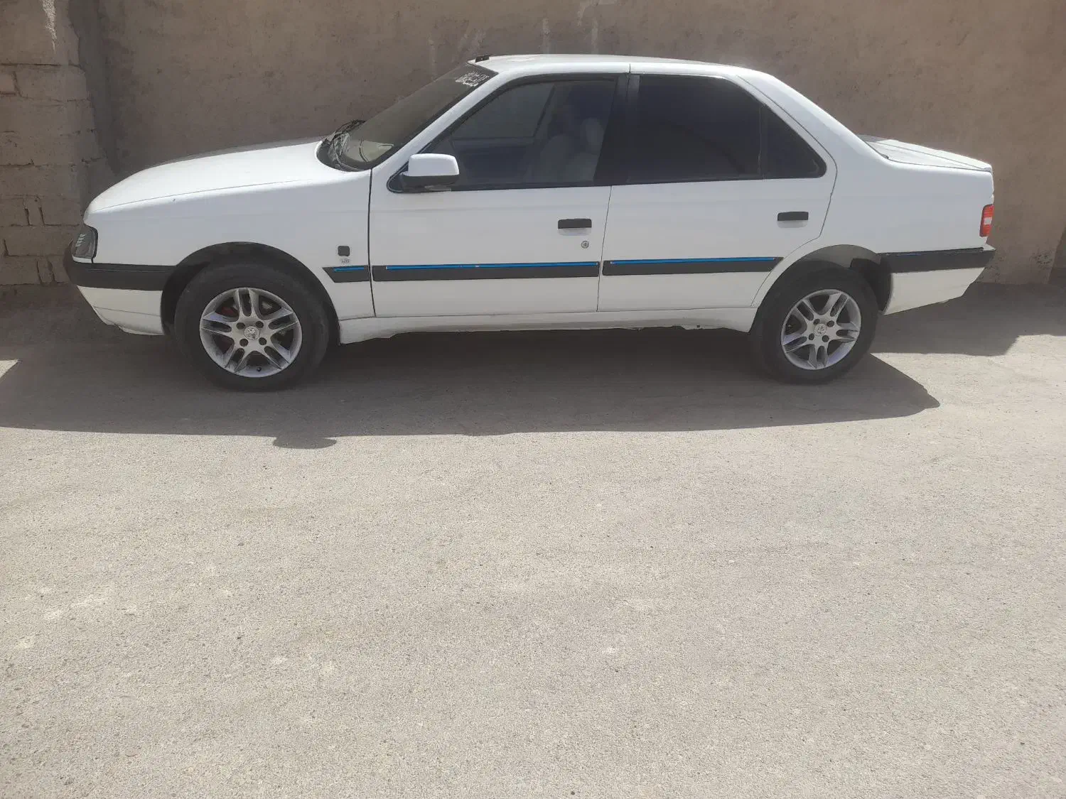 مسافر اتباع و ایرانی یزد به طرف زاهدان زابل|خدمات حمل و نقل|یزد, |دیوار