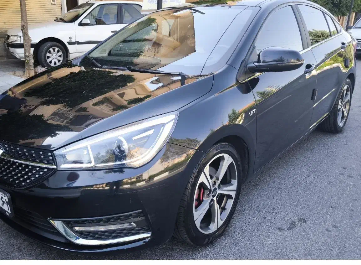 آریزو 5 نقدی اقساطی ماهیانه 12 میلیون|خودرو سواری و وانت|شیراز, شهرک گلستان|دیوار