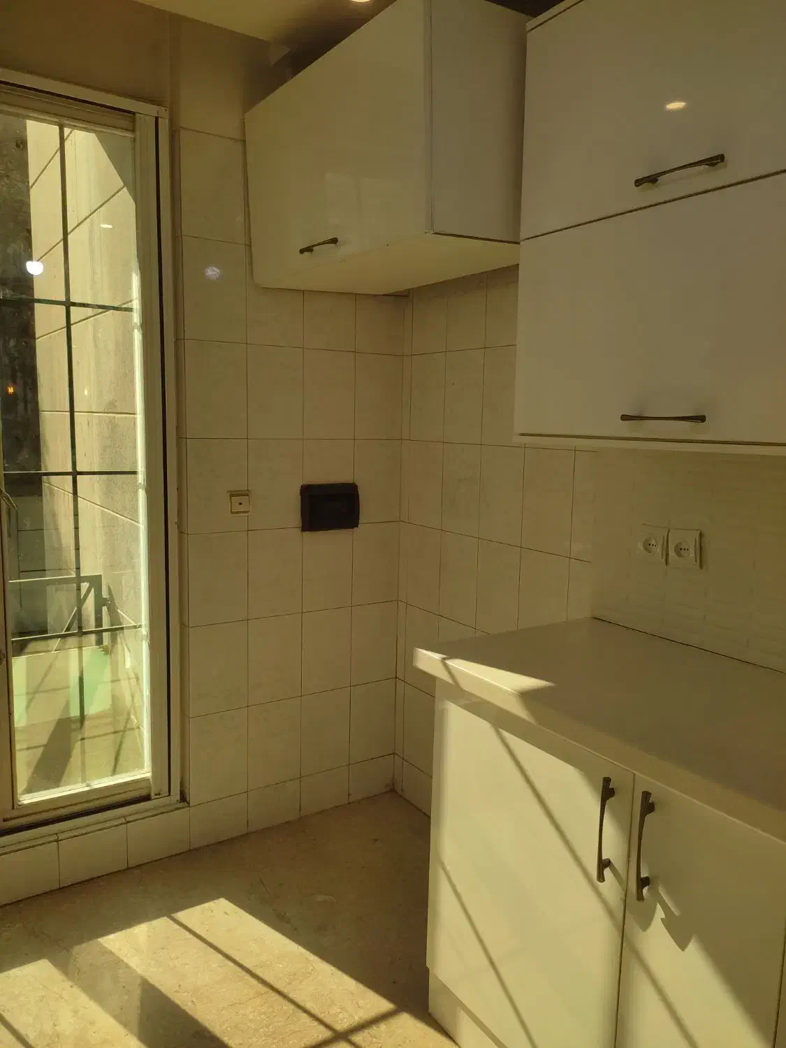 90متر نورگیر مستقیم، گذر پهن،بهترین فرعی فلکه سوم