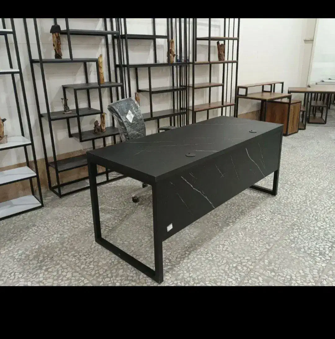 میز اداری و مشاور املاک|دفتر کار|کرج, حصارک بالا|دیوار