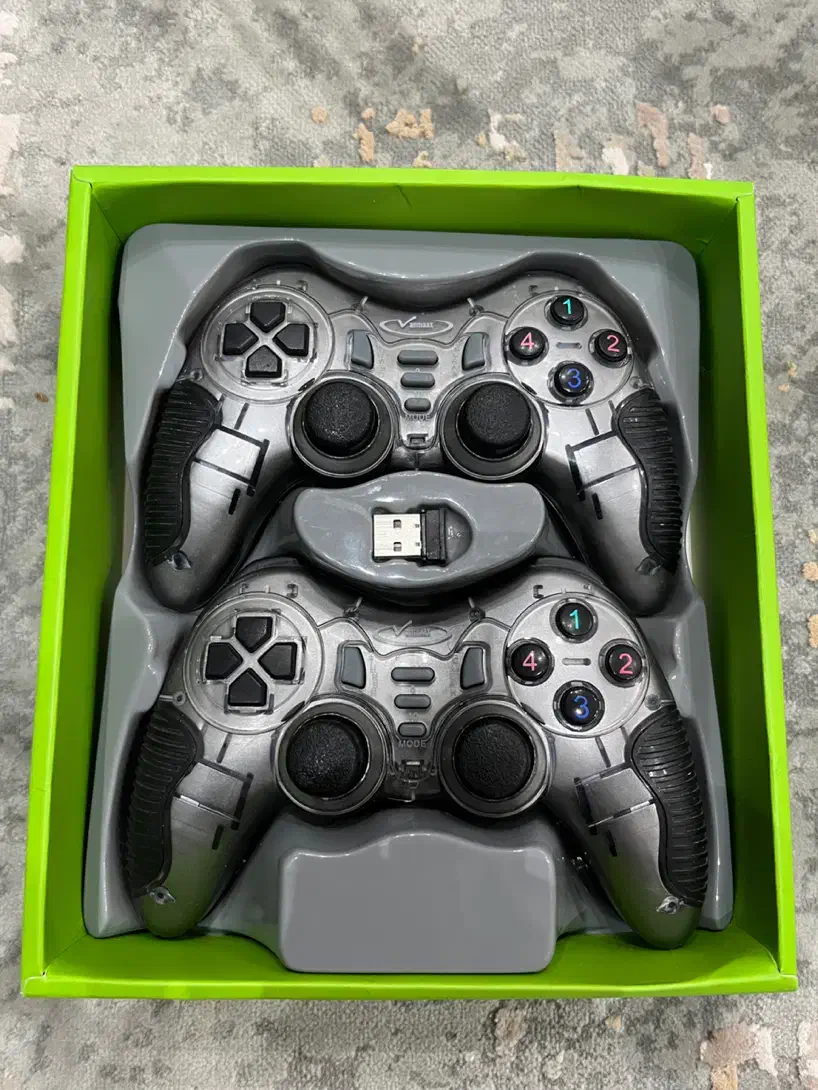 دسته بازی وانمکس بی سیم دوبل مدل MAX-GW2470|کنسول، بازی ویدئویی و آنلاین|دهاقان, |دیوار