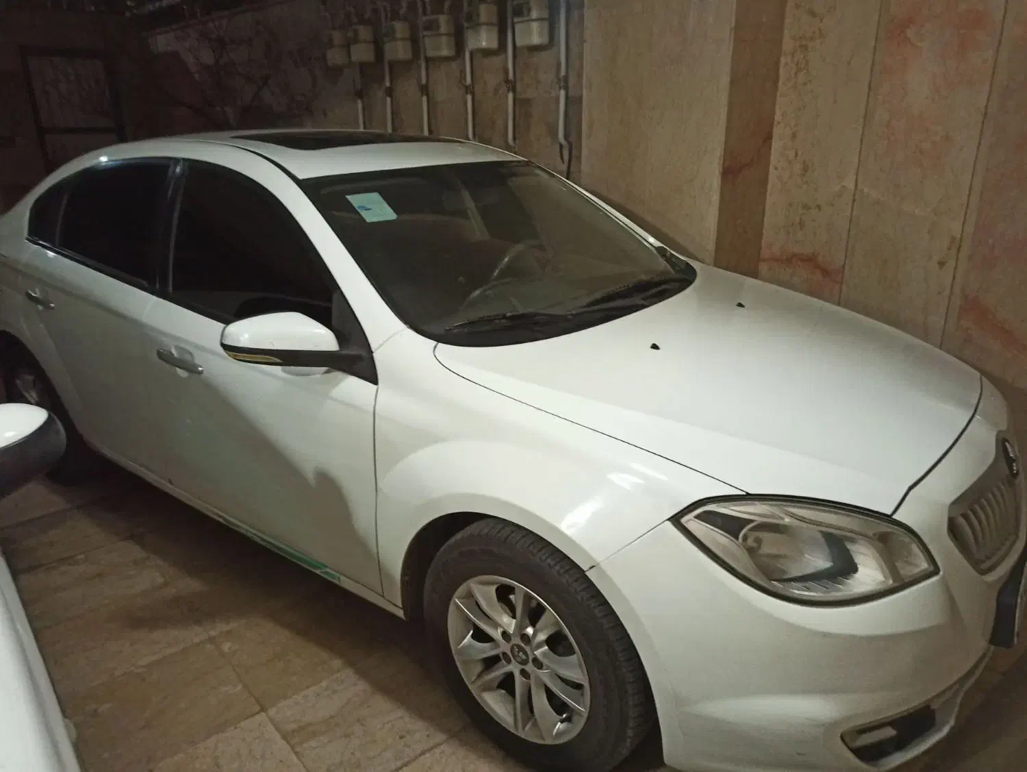 برلیانس اچ۳۳۰|خودرو سواری و وانت|اراک, |دیوار