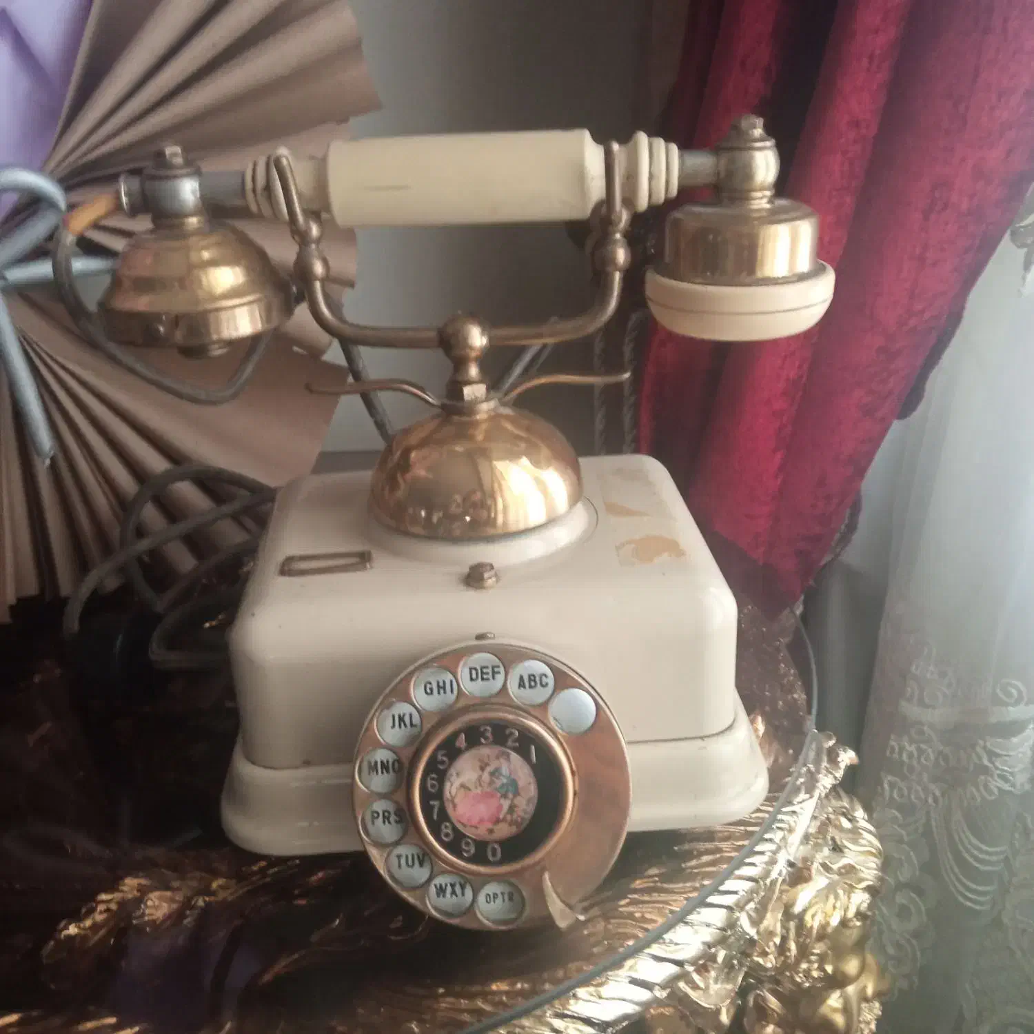 تلفن قدیمی|کلکسیون اشیاء عتیقه|تهران, حکیمیه|دیوار