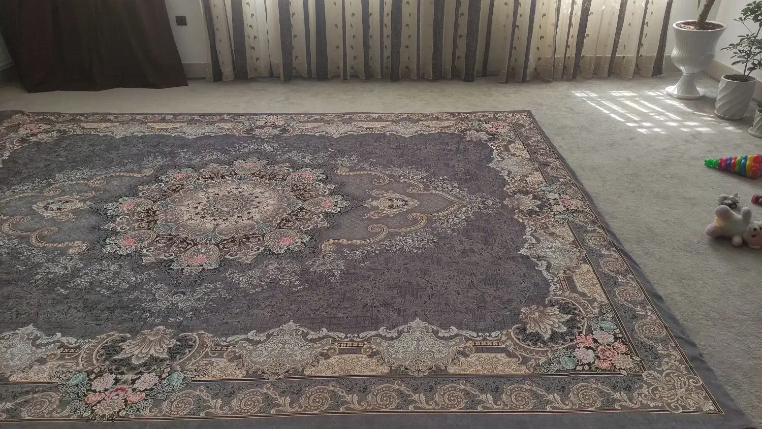 روفرشی|روفرشی|قائن, |دیوار