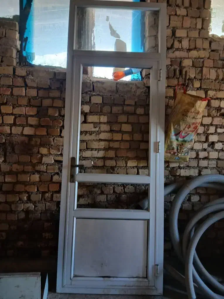 در المینومی  ۲۸ کیلو وزنشه|مصالح و تجهیزات ساختمان|اقبالیه, |دیوار