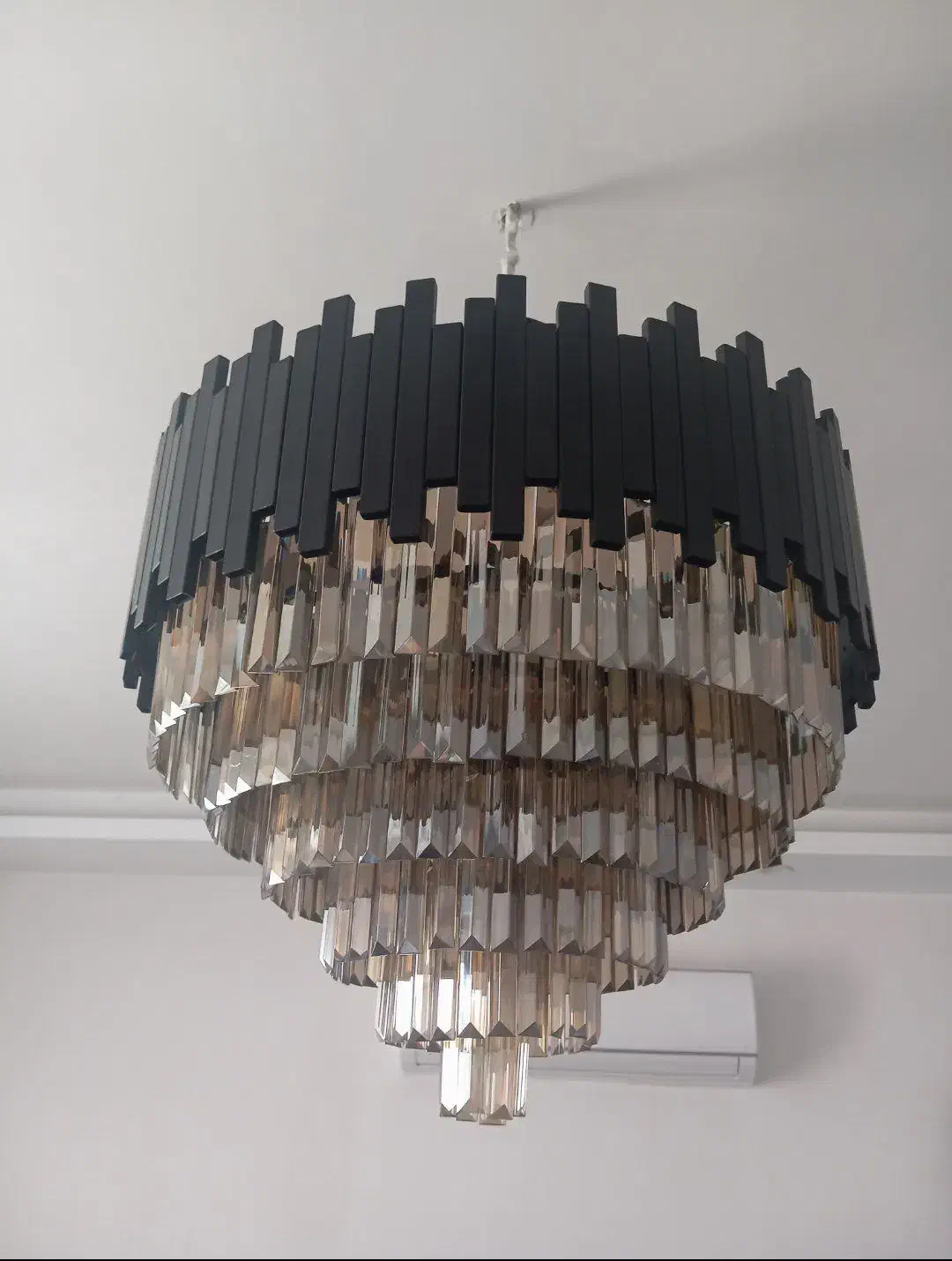 لوستر هرمی|لوستر و چراغ آویز|رشت, توشیبا|دیوار