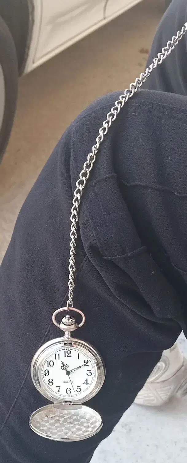 ساعت عتیقه|کلکسیون اشیاء عتیقه|پیشوا, |دیوار