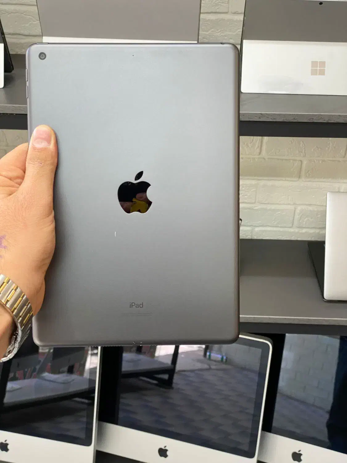 تبلت ایپد نسل ۷ حافظه ۱۲۸ ipad|تبلت|همدان, |دیوار