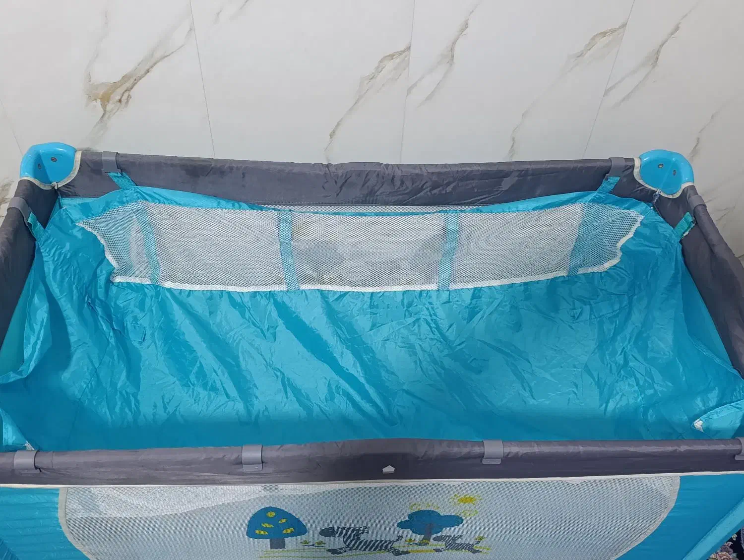 تخت و تشک و پارک بازی|اسباب و اثاث بچه|کرج, حصار|دیوار