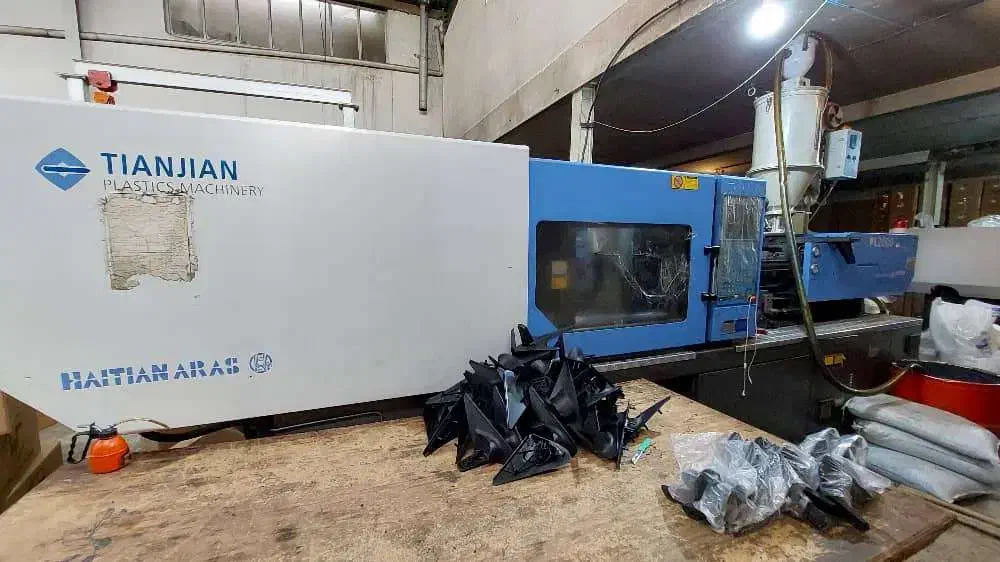 نیروی آقا جوان جهت تزریق پلاستیک|استخدام صنعتی، فنی، مهندسی|پردیس, شهرک صنعتی خرمدشت فاز ۷|دیوار