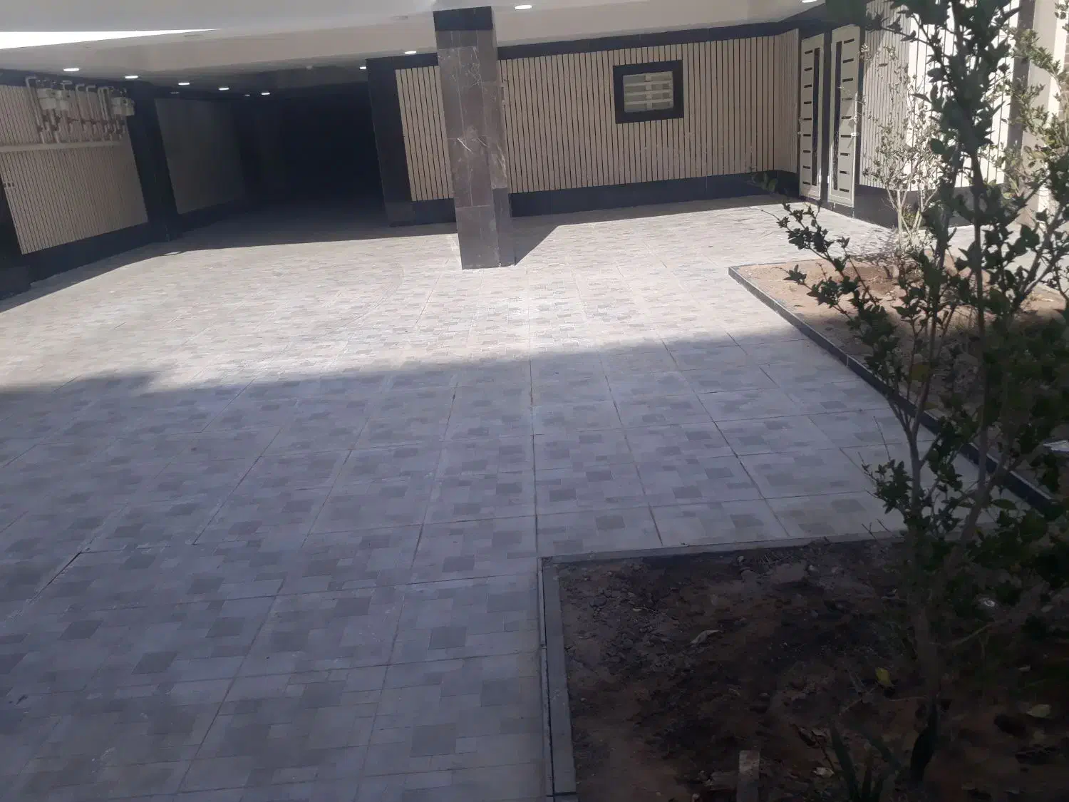 اپارتمان طبقه اول پزشکان 2|اجارهٔ آپارتمان|سیرجان, |دیوار