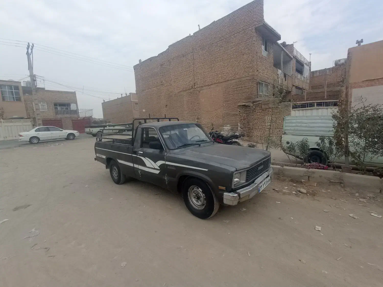 مزدا ۱۶۰۰/لاستیک صد در صد/فنی سالم|خودرو سواری و وانت|اصفهان, هفتون|دیوار