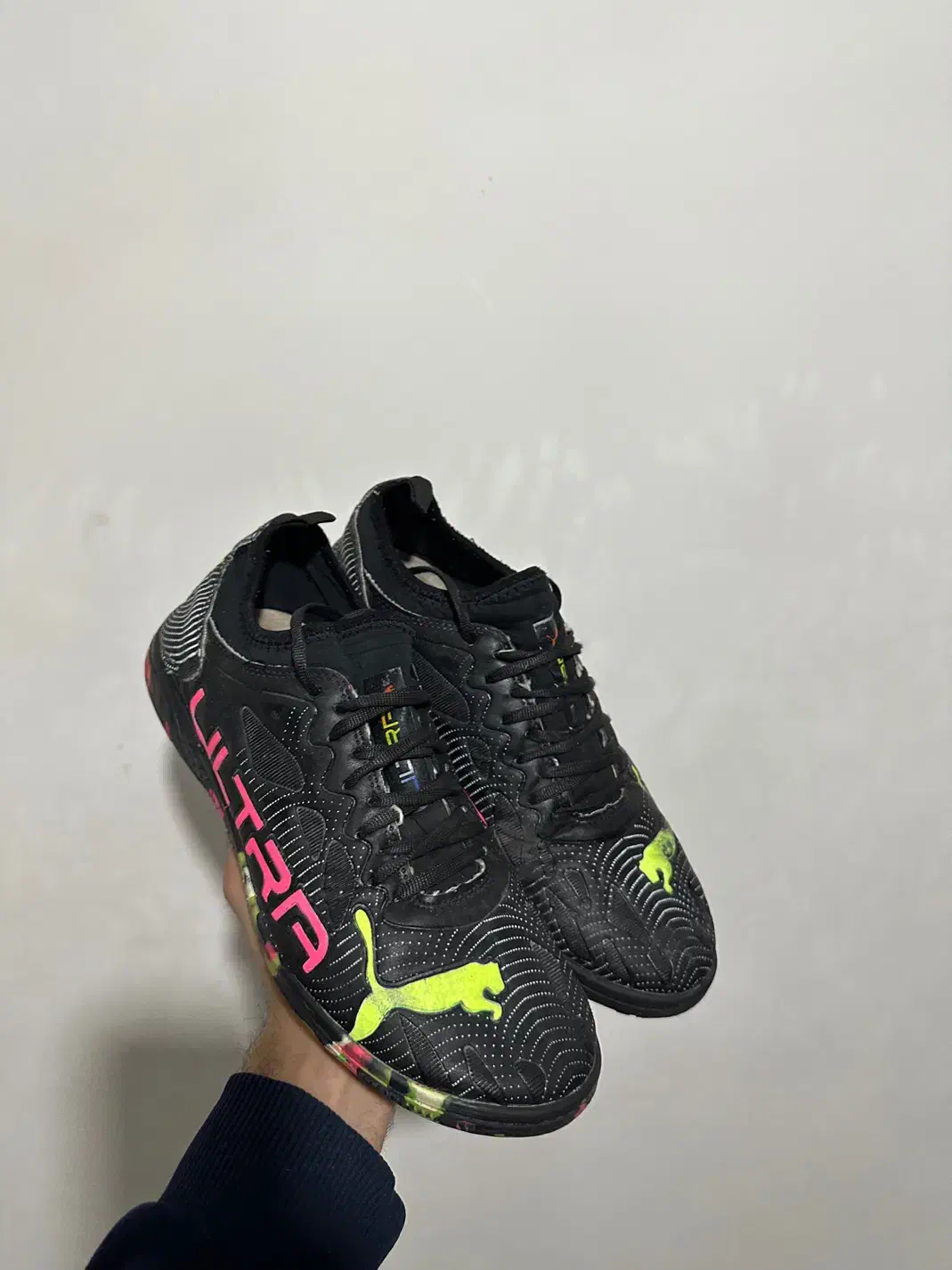 کفش فوتسال|کیف، کفش، کمربند|بناب, |دیوار