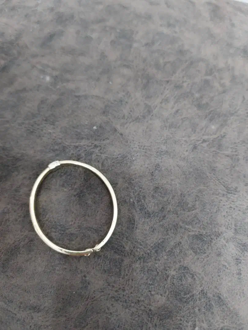 طلا ی ۱۸عیار|جواهرات|جم, |دیوار