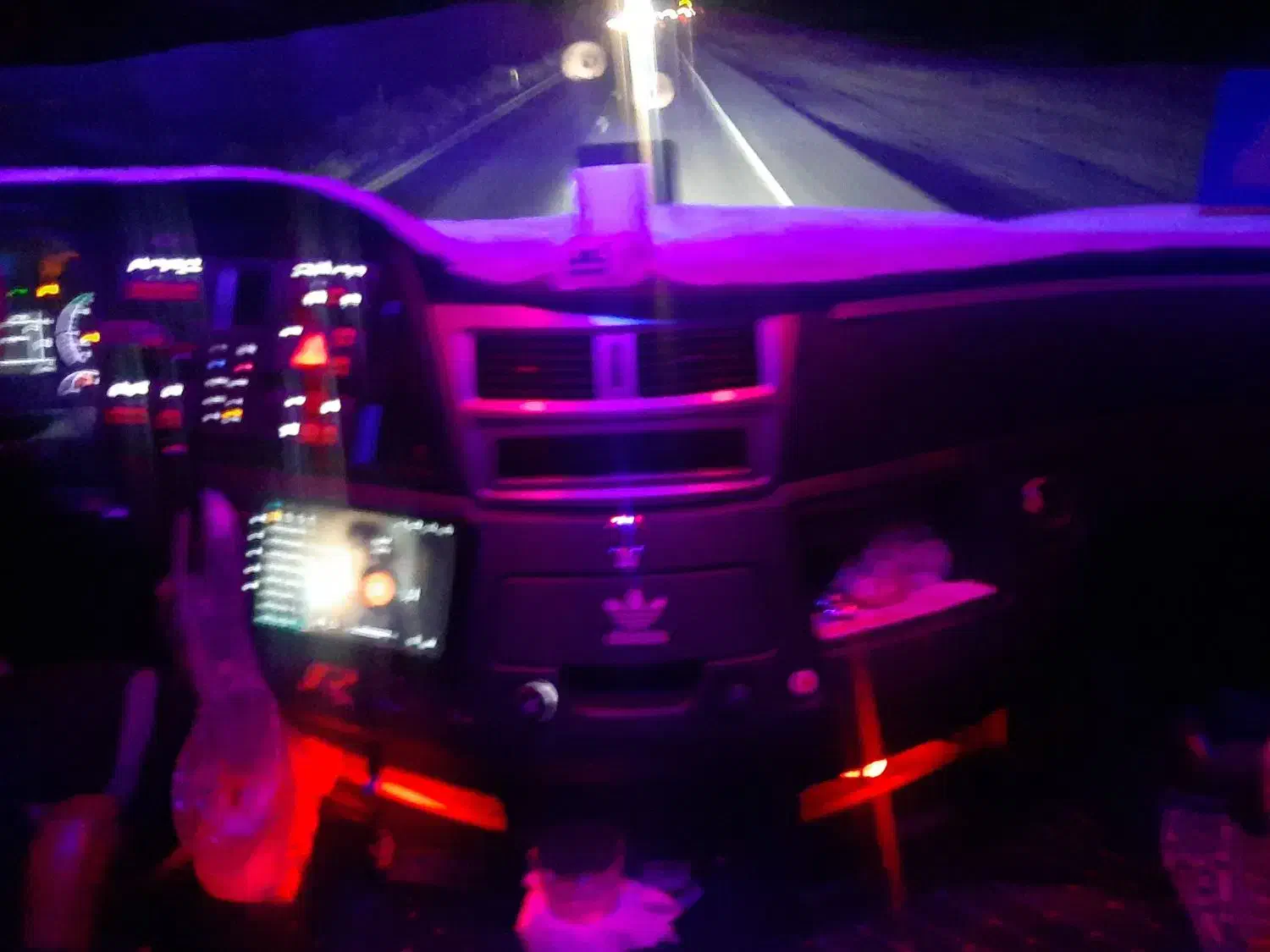 راننده پایه یک مدارک تکمیل|استخدام حمل و نقل|یزد, |دیوار